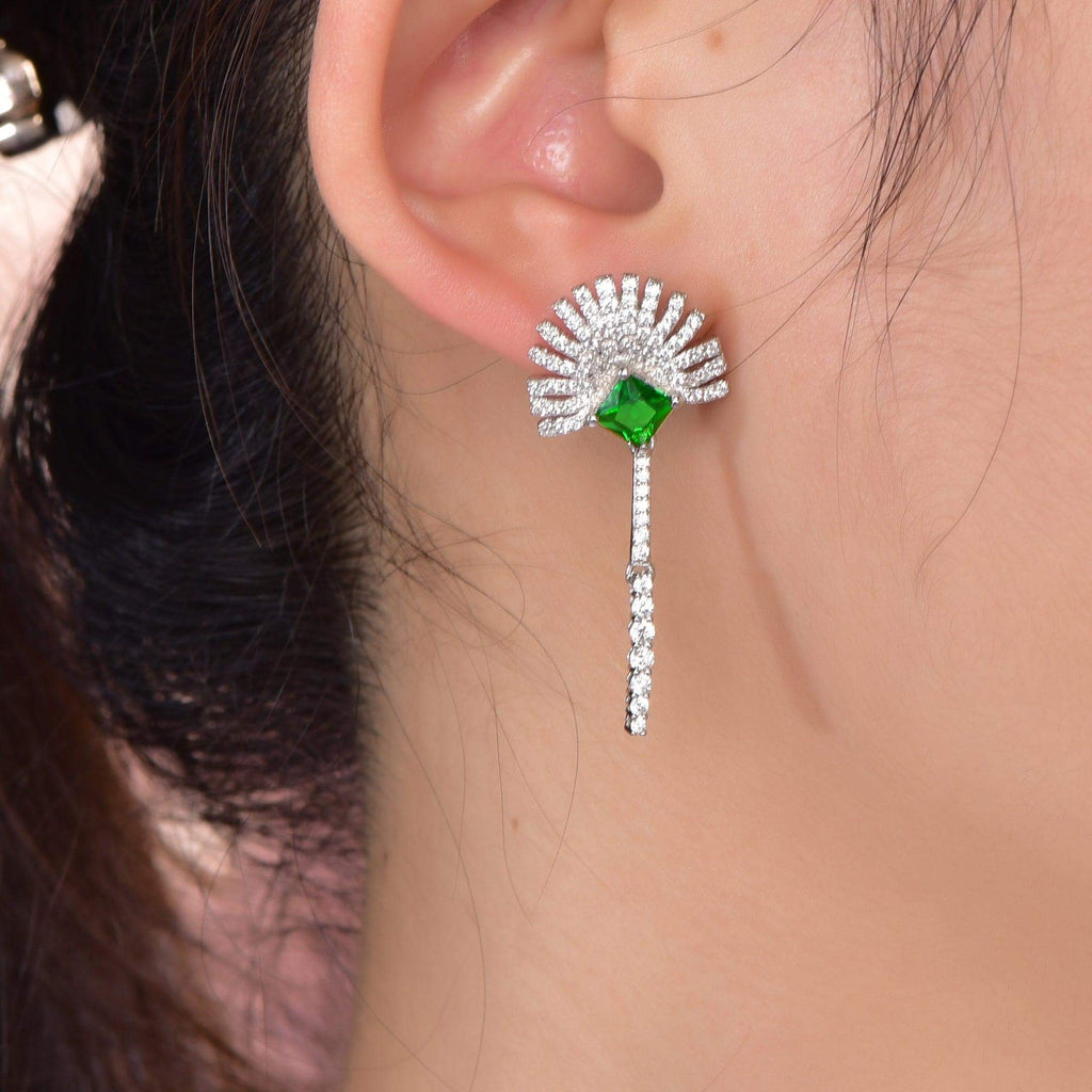 Gorgeous Emerald Green Drop Earrings - Trendolla Jewelry